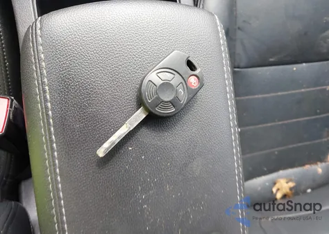 2018 Ford Escape Se из США, поврежденный, VIN 1FMCU9GD9JUC61180